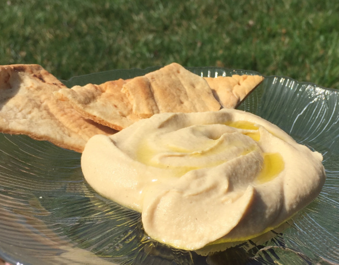 Hummus Bi Tahini: Lebanese-Syrian Recipe