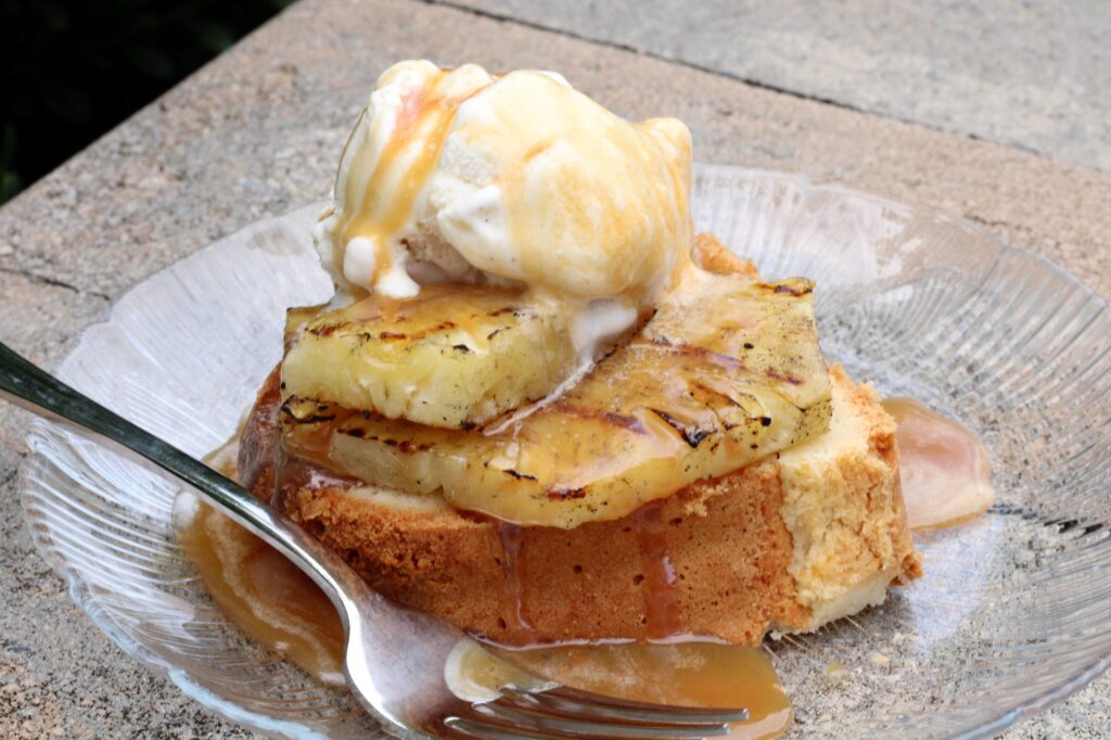 grilled pineapple pound cake