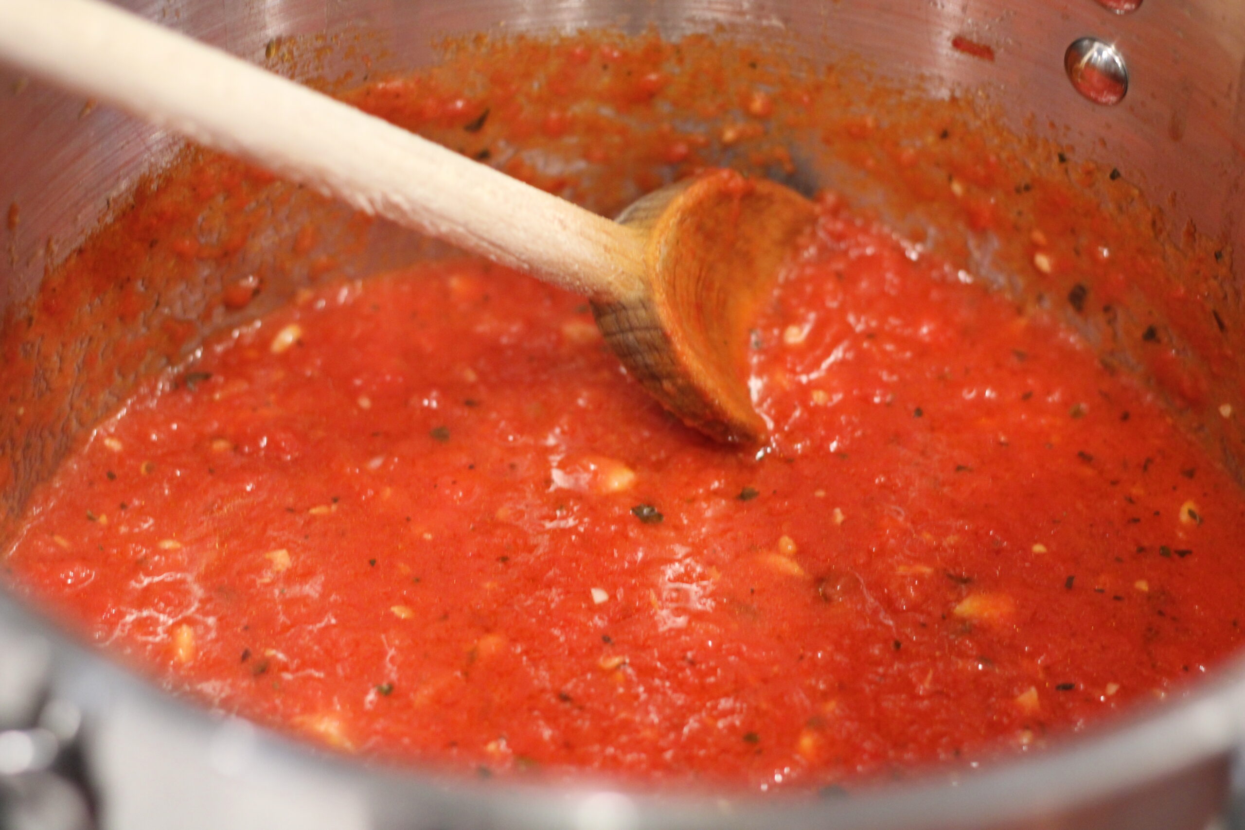 The Basics: Tomato Sauce